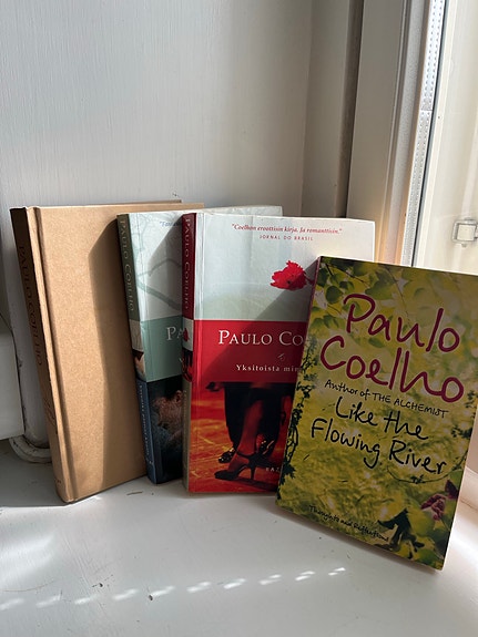 Paulo Coelho kirjat