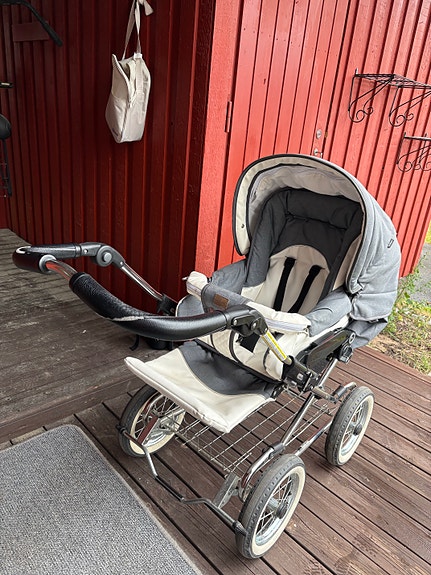 Emmaljunga Classic Chrome yhdistelmävaunut harmaa