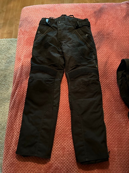 MP Aqua Control ajohousut musta, koko S
