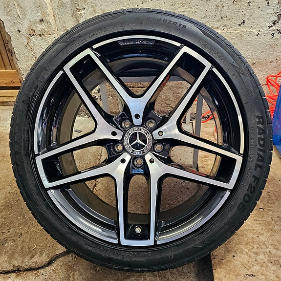 Mercedes-Benz AMG 19" Vanteet ja Kesärenkaat MB OEM 5x112