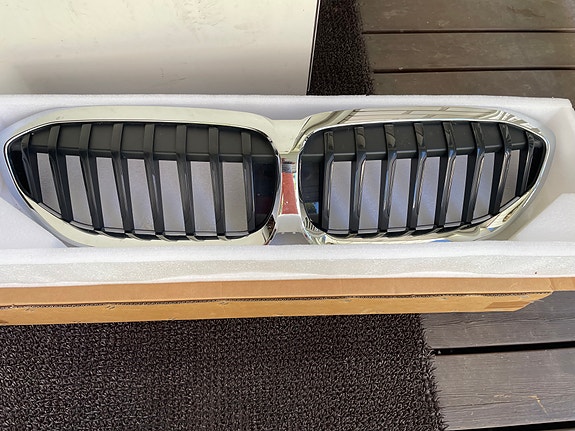 BMW G20/21 alkuperäiset kromimunuaiset