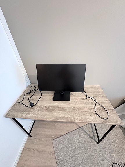 Samsung 24” näyttö