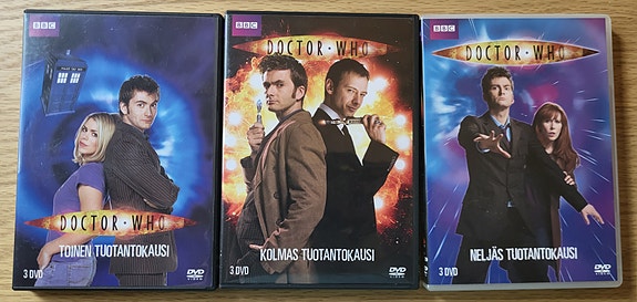 Doctor Who DVD Kaudet 2-7 & Doctor Who The Whoniverse - Kirja