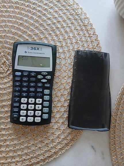 Texas Instruments TI-36X laskin