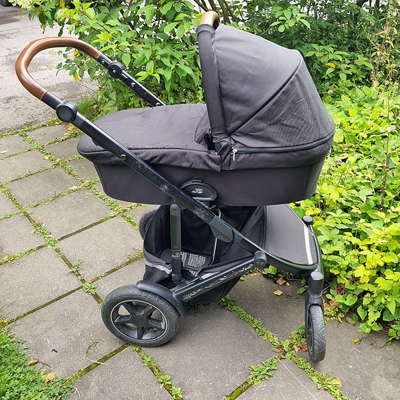Britax Smile III - runko ja vaunukoppa