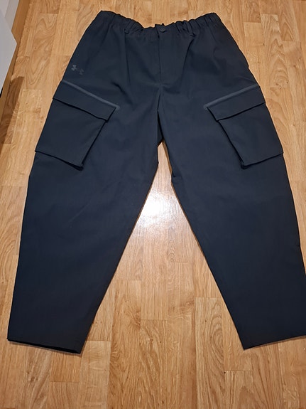 Under Armour Cargo