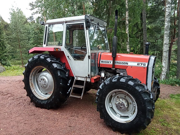Massey Ferguson 275 neliveto traktori