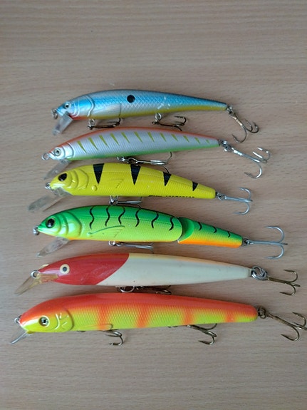 Product image 1 of 2