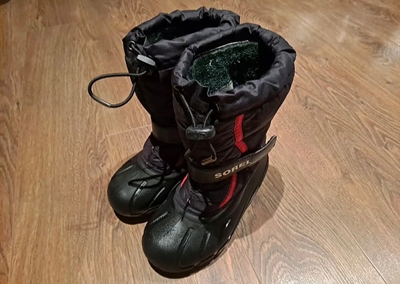 Sorel talvikengät koko 30