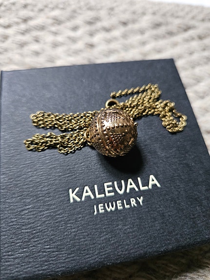 Kalevala Halikon kääty-kaulakoru