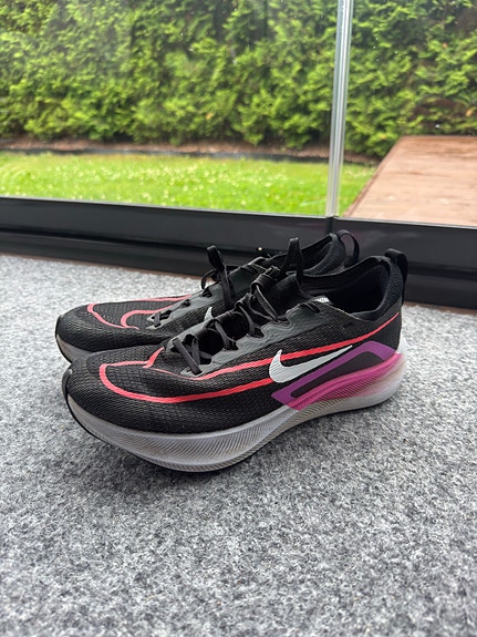 Nike zoom fly 4 koko 45