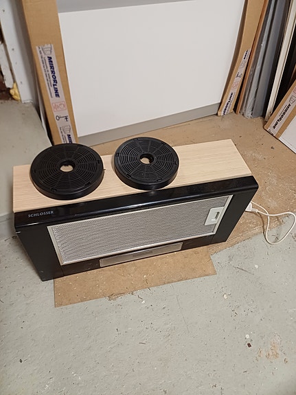 60cm vedettävä liesituuletin.