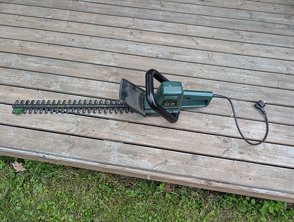 Black&Decker pensasleikkuri