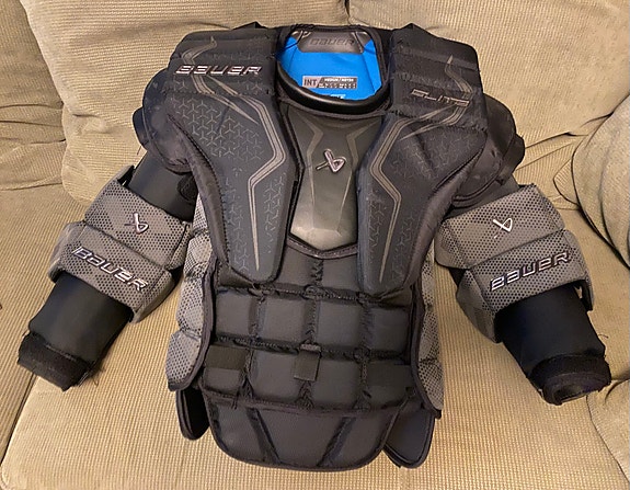 Bauer Elite INT M maalivahdin rintapanssari