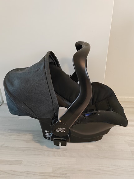 Britax kaukalo