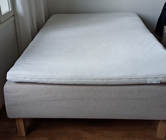 Familon 120 cm joustinsänky+petauspatja+sängynjalat