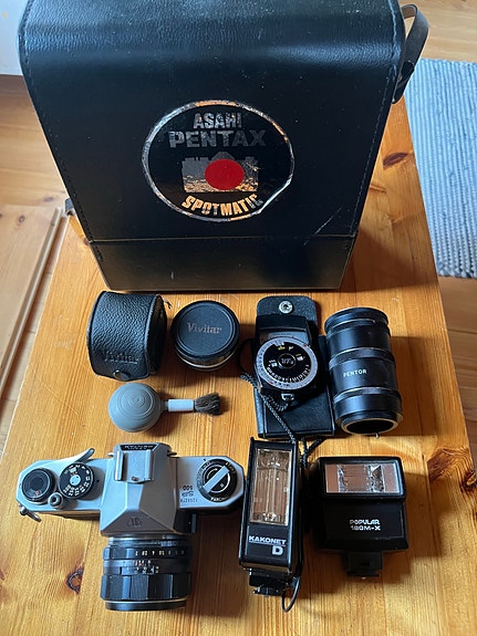 Asahi Pentax spotmatic järjestelmäkamera