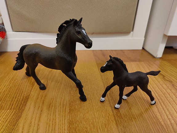 Schleich hevonen ja varsa