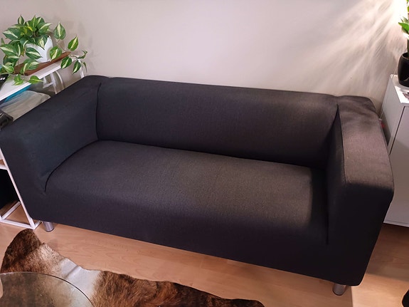IKEA Klippan sohva (harmaalla päällisellä)