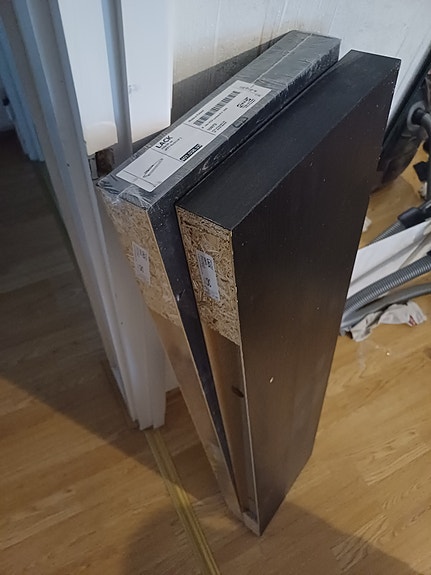 IKEA Lack seinähylly musta 110 cm / 2kpl