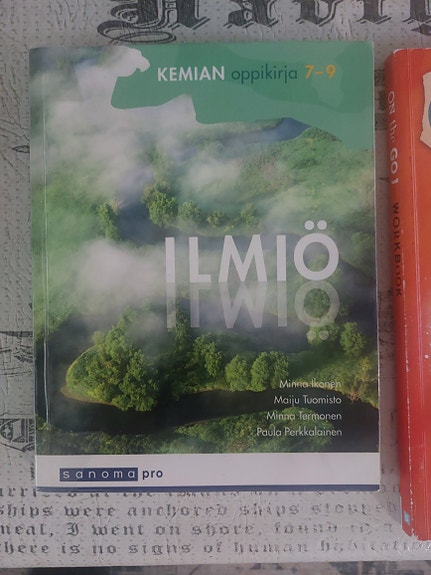 Ilmiö kemian oppikirja