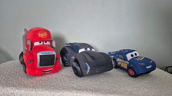 Disney autot pehmoleluja