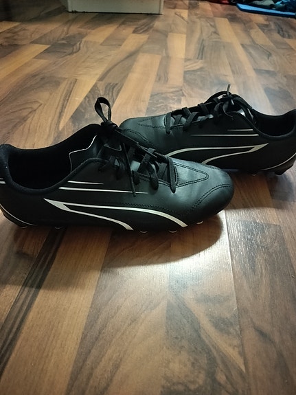 Puma nappulakengät koko 38