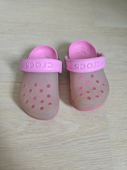 Crocs sandaalit C6-7 / 23