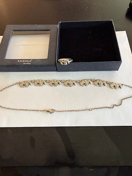 Kalevala hopeinen korusetti kääty ja sormus yhteishintaan 160€ naiset