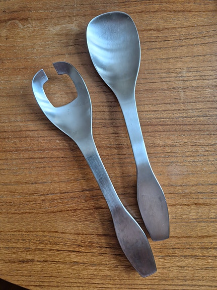 Iittala teräksiset Collective Tools salaattiottimet