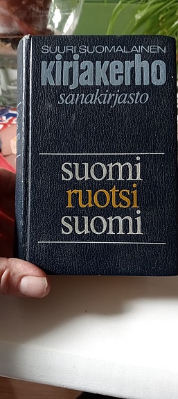 Suomi-ruotsi-suomi sanakirja