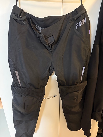 Raven ajohousut XXL musta