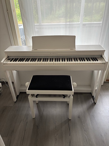 Kawai cn201 sähköpiano