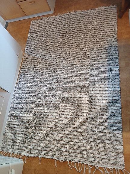 iso räsymatto