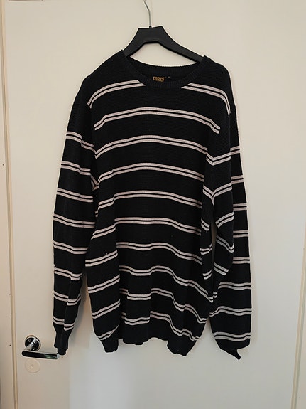 Monen lasia vaatteita koot m-xl