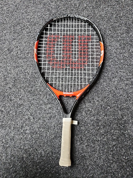 Wilson Roger Federer Junior 21 tennismaila