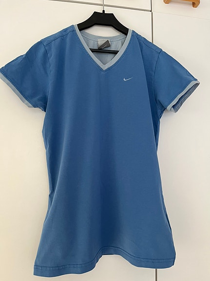 Nike naisten t.paita koko M