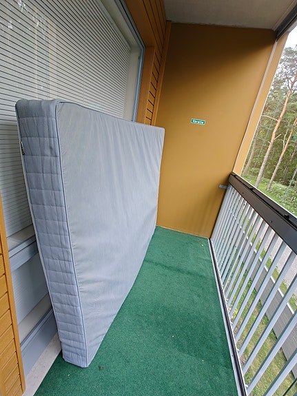 IKEA 160 cm kova patja