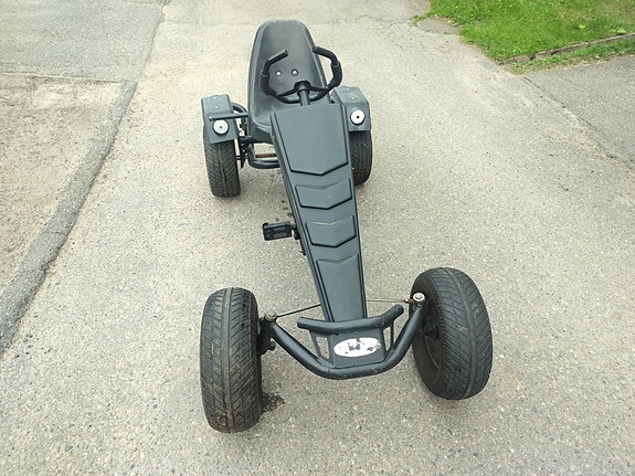 Polkuauto