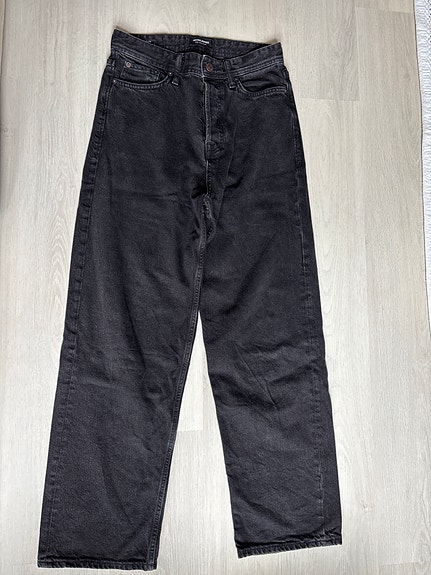 J&J Baggy Alex 28/32 mustat