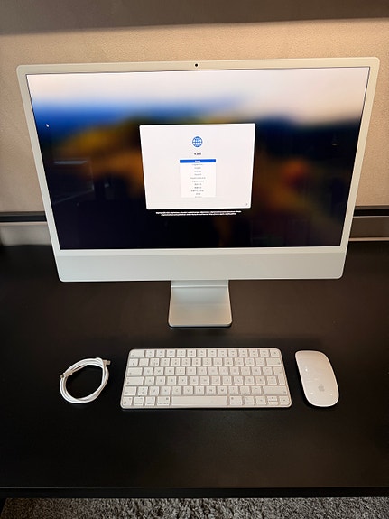 Apple iMac 24” M1 (2021) – erittäin vähän käytetty – 750 €