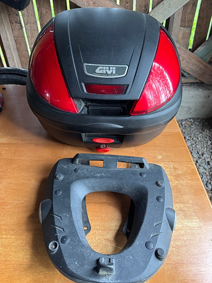 Givi-takalaukku