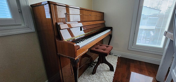 Zimmermann pystypiano ruskea