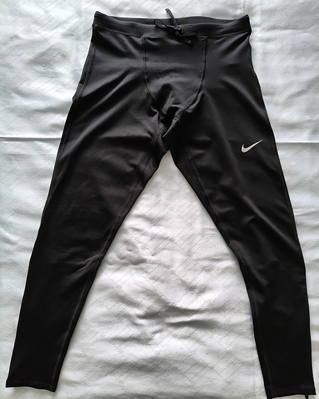 Nike Dri-Fit treenihousut