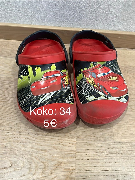 Pojan kengät koko 34