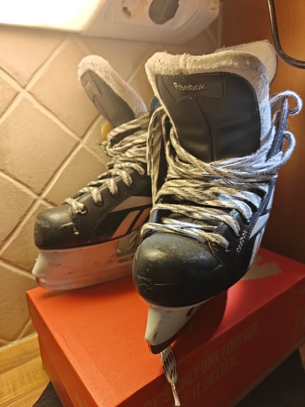 Reebok luistimet