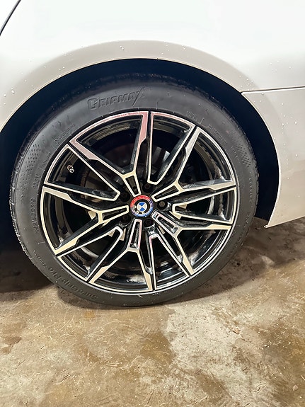 BMW ,Vanteet ja renkaat R 19