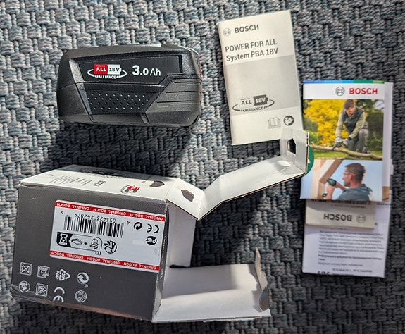 Käyttämätön Bosch akku 18V 3.0Ah