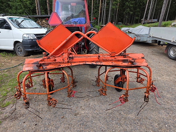 Heinän pöyhin Lame 280cm