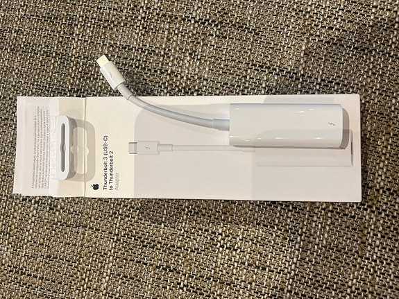 Apple Thunderbolt to FireWire -adapteri, uusi
